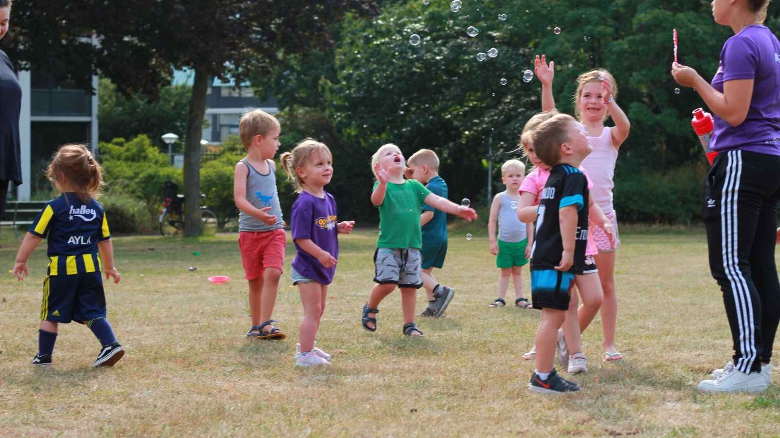 5 Redenen en 5 tips voor een actieve zomervakantie voor kinderen. - 